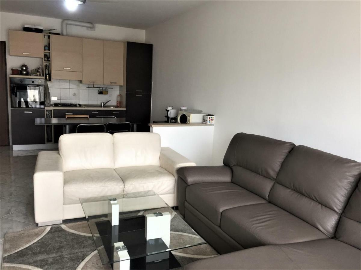 Leisure&Relaxing Apartment Como Exterior foto